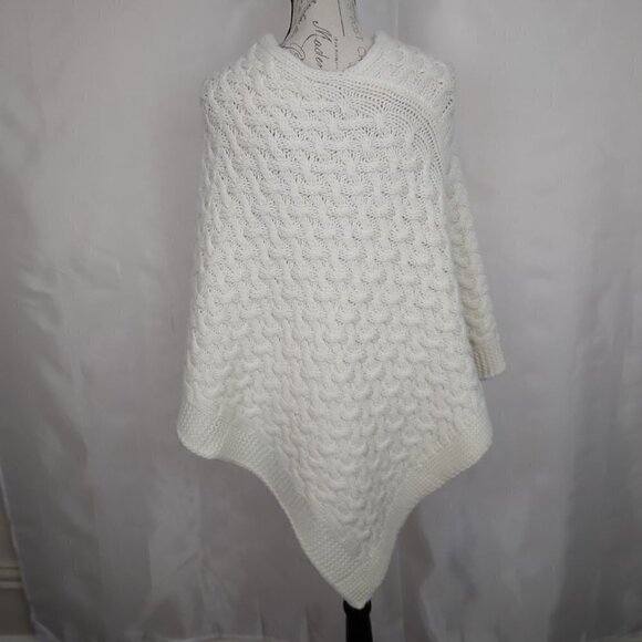 Cocogio | Cable Knit Wool Poncho Ivory Winter White | OSFM - Picture 5 of 7